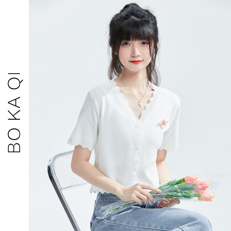 เสื้อผ้าวัยรุ่นเกาหลี เสื้อยืดวัยรุ่นผู้หญิง มีขนาด S M L XL
