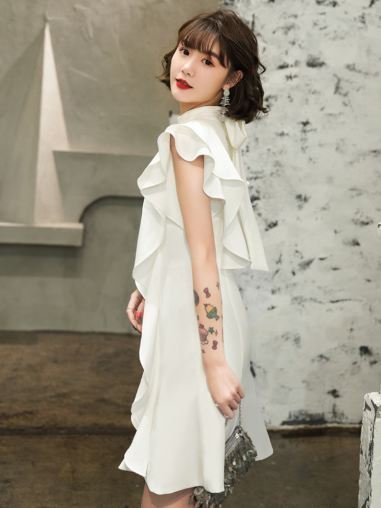 ชุดราตรี ชุดราตรีสวยหรู แบบ ทันสมัย Evening dress