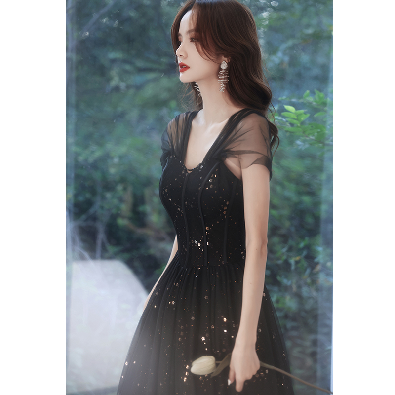 ชุดราตรี ชุดราตรีสวยหรู แบบ ทันสมัย Evening dress