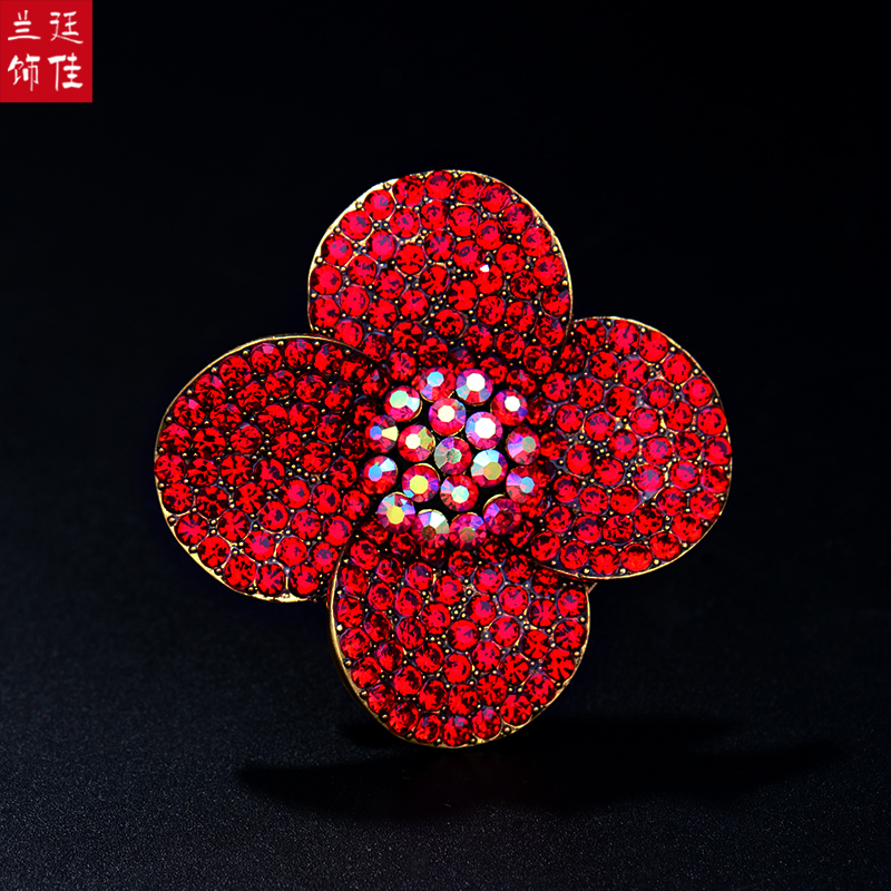 เข็มกลัด เข็มกลัดสวยๆ เข็มกลัดติดเสื้อ Brooch
