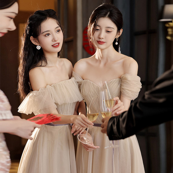 ชุดเพื่อนเจ้าสาวสีครีม ชุดเพื่อนเจ้าสาว ชุดไปงานแต่งงาน