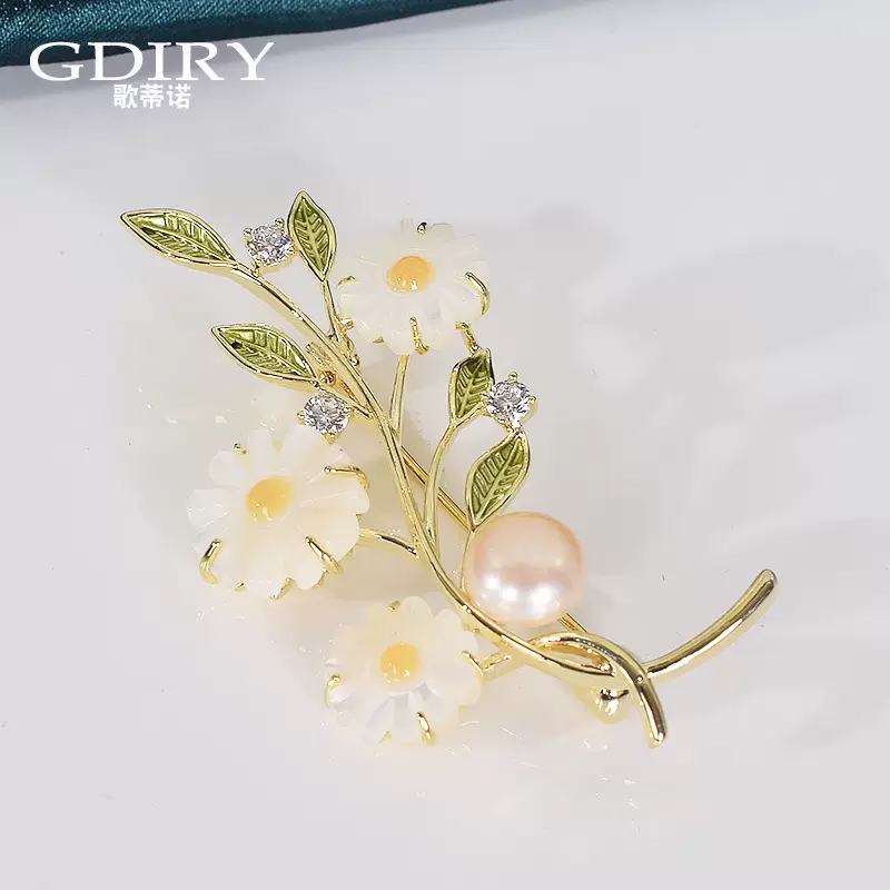 เข็มกลัด เข็มกลัดสวยๆ เข็มกลัดติดเสื้อ Brooch