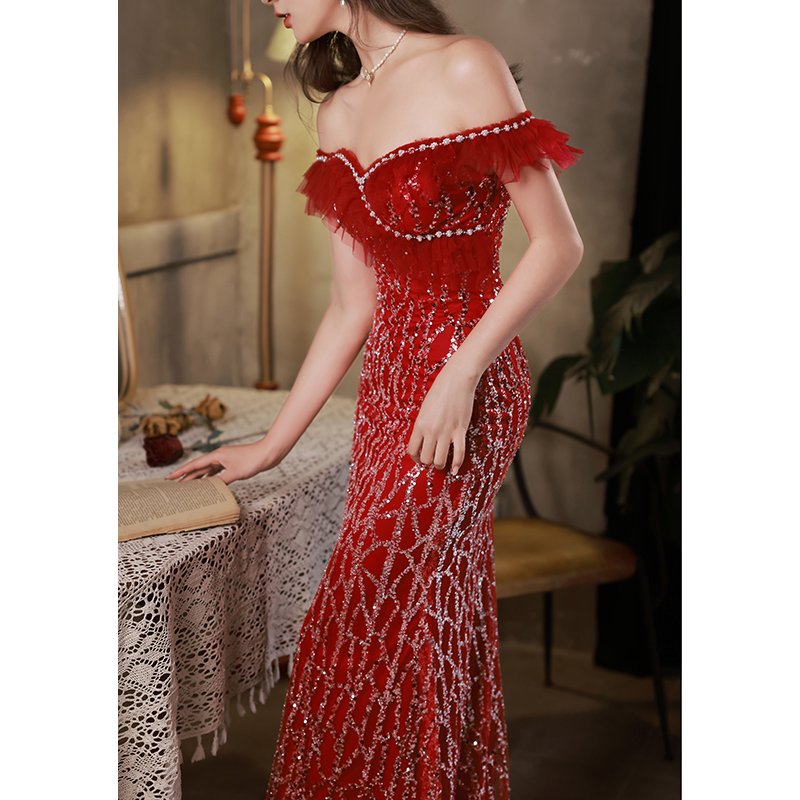 ชุดราตรี ชุดราตรีสวยหรู แบบ ทันสมัย Evening dress