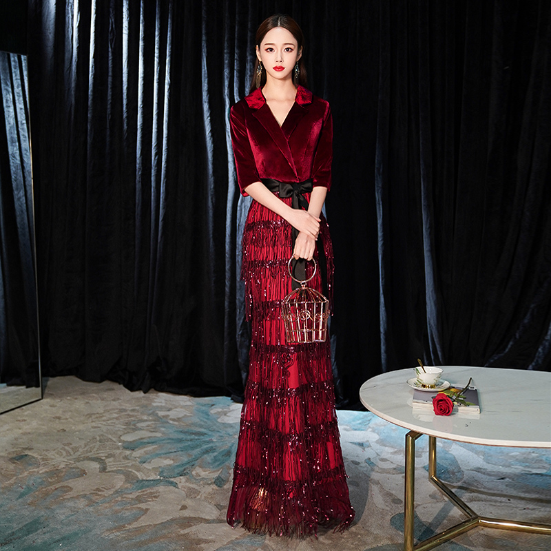 ชุดราตรี ชุดราตรีสวยหรู แบบ ทันสมัย Evening dress