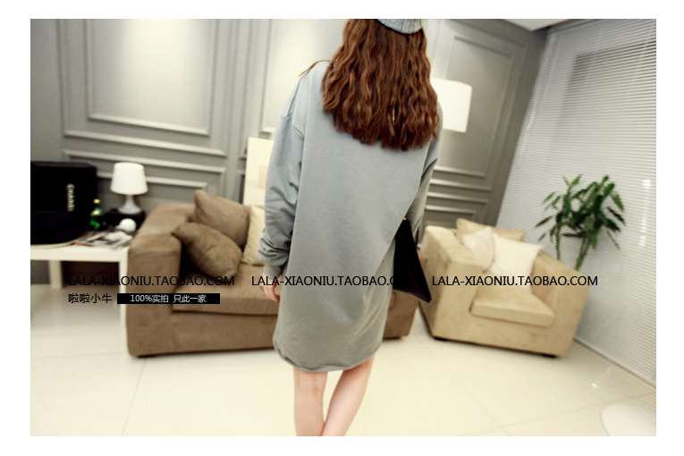 เสื้อยืดแขนยาว ตัวโคล่ง ลายบัคบันนี่ น่ารัก ผ้าไม่หนา พร้อมส่ง