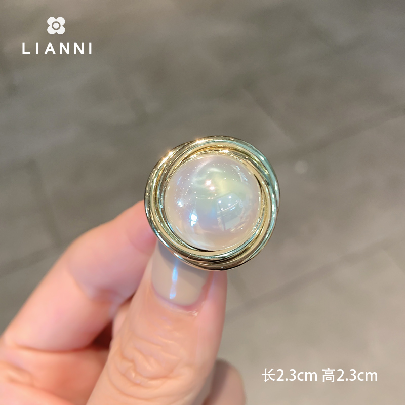 เข็มกลัด เข็มกลัดสวยๆ เข็มกลัดติดเสื้อ Brooch