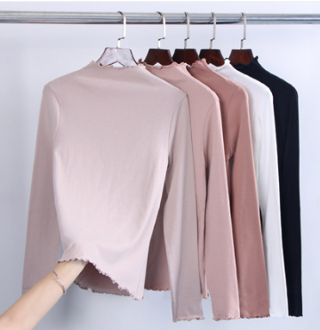 เสื้อยืดคอตตอนเรียบหรู