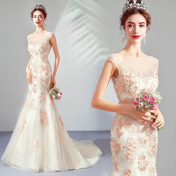 ชุดแต่งงาน Wedding Dress แบรนด์ Angel