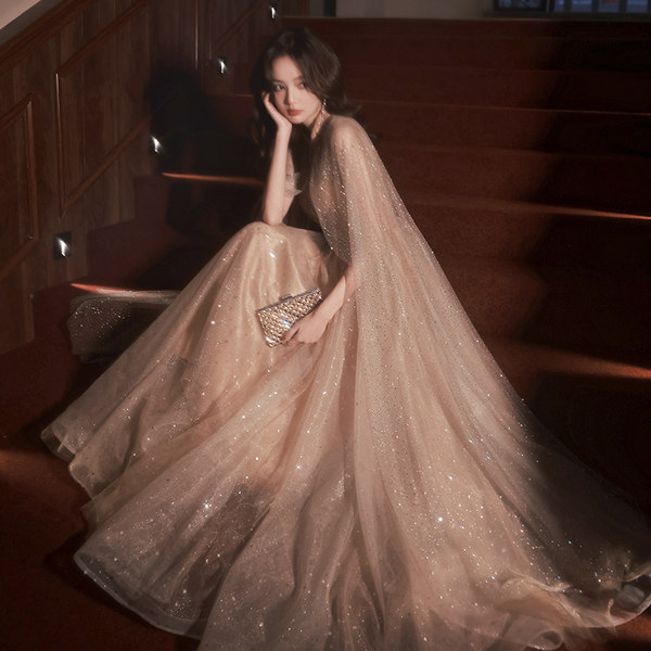 ชุดราตรี ชุดออกงาน ดีไซน์หรู แบรนด์ Angel