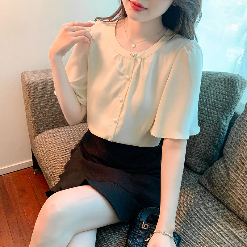 เสื้อเชิ้ตแขนยาววัยรุ่น ลายสวยๆ แบรนด์ YIL AN