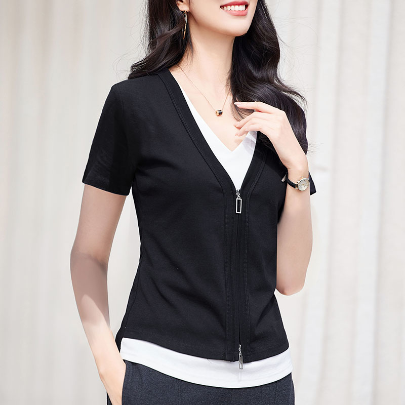 เสื้อยืดสีดำ แฟชั่น เสื้อยืด T-shirt สีดำ สวมใส่สบาย ไม่ร้อน