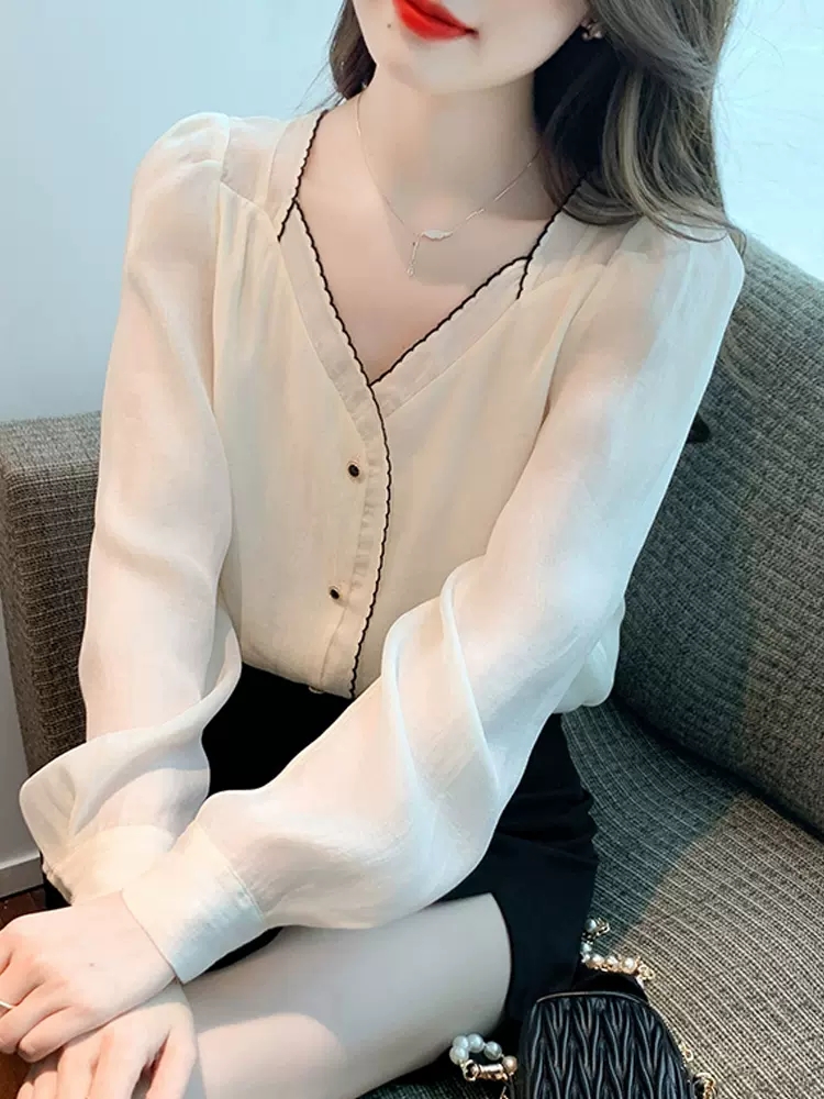 เสื้อลูกไม้ เสื้อเชิ้ตแขนยาว