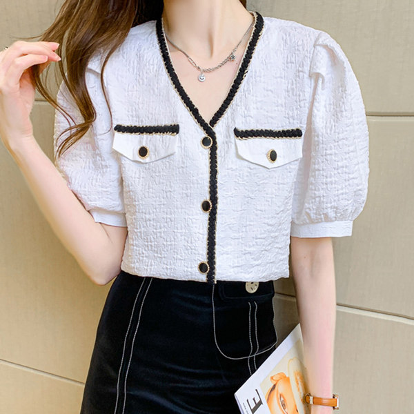 เสื้อลูกไม้ แขนสั้น