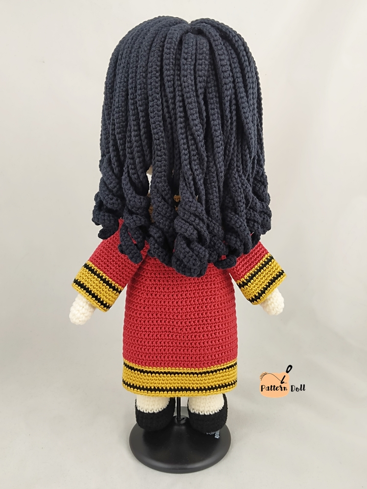 ตุ๊กตาถักชุดรับปริญญาม.พระจอมเกล้า