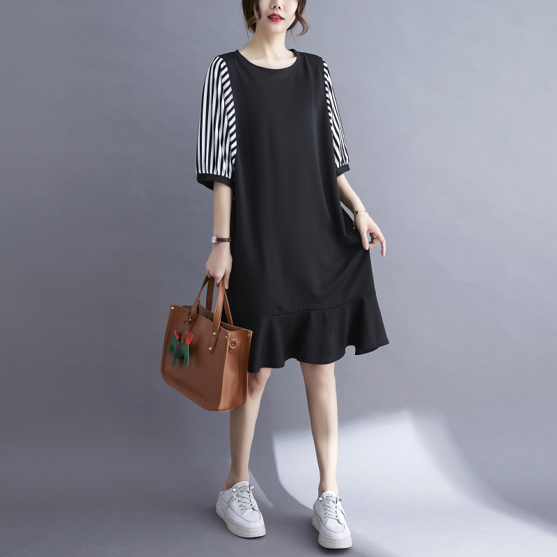 เสื้อลินินคนอ้วน เสื้อทีเชิ้ตคนอ้วนผู้หญิง เสื้อทีเชิ้ตตัวใหญ่ By Literary Plus size
