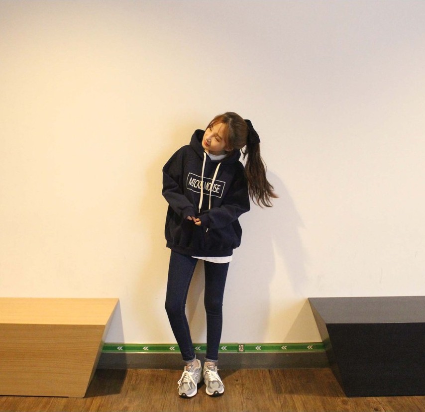 เสื้อกันหนาวฮู้ดดี้ Mickey Mouse มิกกี้เมาส์ สีกรมท่า แฟชั่นเกาหลี น่ารักมากจ้า พร้อมส่ง กรมท่า