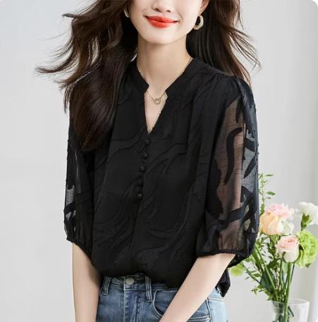 เสื้อสีดำสุภาพ เรียบหรู ดูดี เหมาะกับทุกโอกาส | เสื้อผู้หญิงสุภาพ