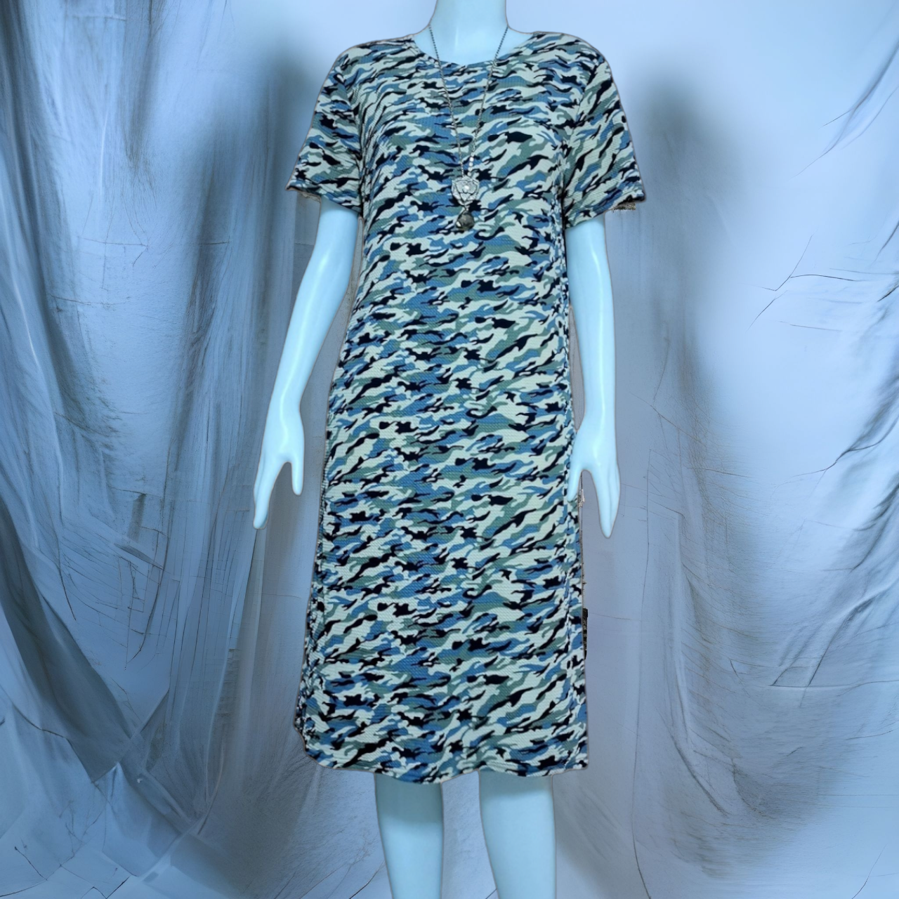 Dress3348 ชุดเดรสยาวทรงสวยลายพราง ผ้าวูลเวฟ(ผ้าหนังไก่)เนื้อดีนุ่มยืดขยายได้เยอะ งานน่ารักผ้านุ่มใส่สบาย มี 5 โทนสีตามรูป