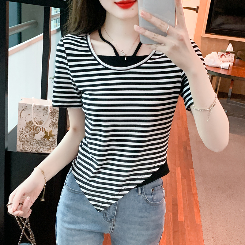 เสื้อผ้าวัยรุ่นเกาหลี เสื้อยืดวัยรุ่นผู้หญิง มีขนาด S M L XL