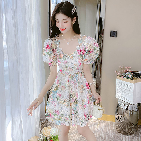 ชุดเดรสสวยๆ ชุดเดรสน่ารักๆ สไตล์เกาหลี By Meiyi women's clothing