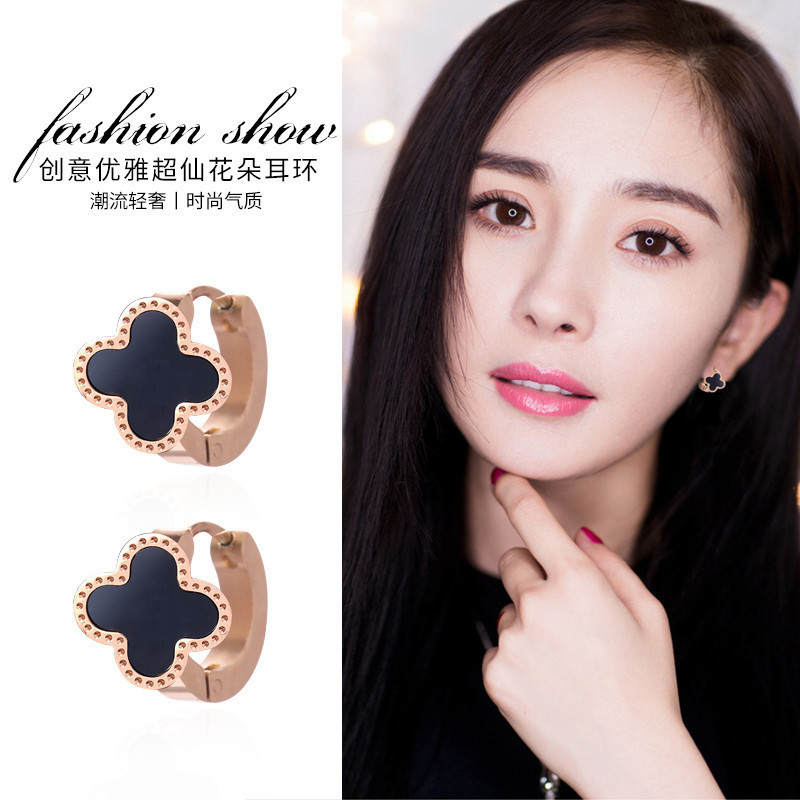 ต่างหู ตุ้มหูแฟชั่น