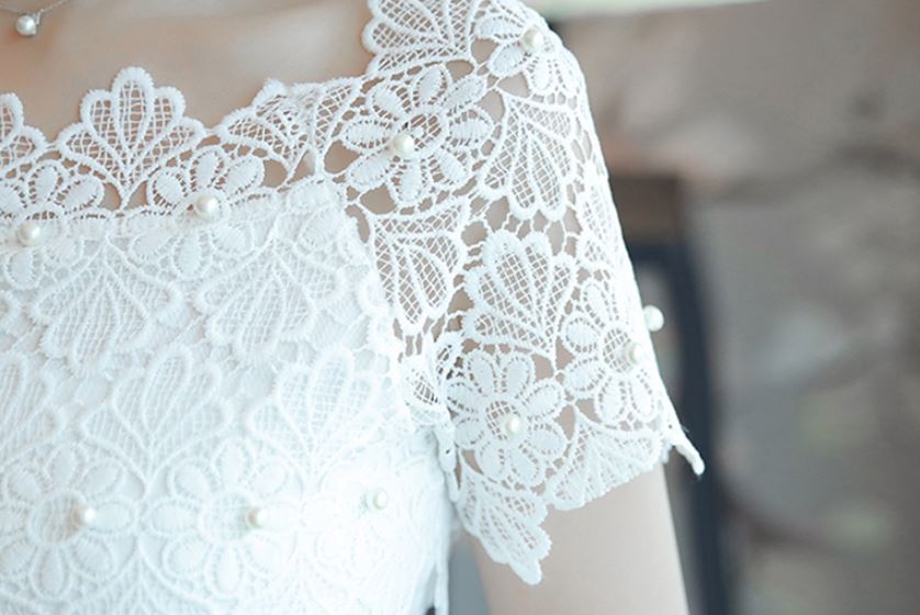 เสื้อลูกไม้ แขนสั้น เสื้อคอปาด แบบสวย แบบไทย ๆ เสื้อลูกไม้ ลุ๊ค คุณหนู แต่งมุก สวย เก๋ ใส่ทำงาน อยู่บ้านได้หมด 695457