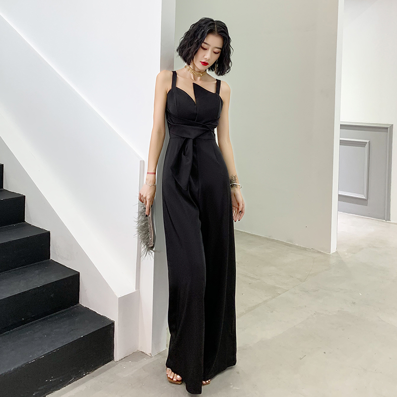 ชุดราตรี ชุดราตรีสวยหรู แบบ ทันสมัย Evening dress