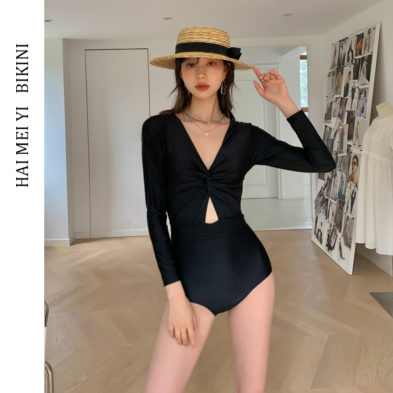 ชุดว่ายน้ำผู้หญิง ชุดว่ายน้ำน่ารัก Bikini ชุดไปทะเล