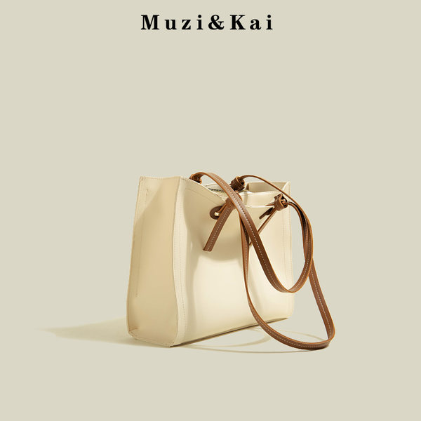 กระเป๋าสะพายข้างผู้หญิง กระเป๋าสะพายสไตล์เกาหลี By Muzi&Kai
