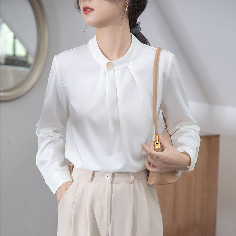 เสื้อเชิ้ตผู้หญิงแขนยาว เสื้อเชิ้ตผู้หญิงใส่ทํางาน 390 บาทต่อชิ้น ฟรีค่าจัดส่ง