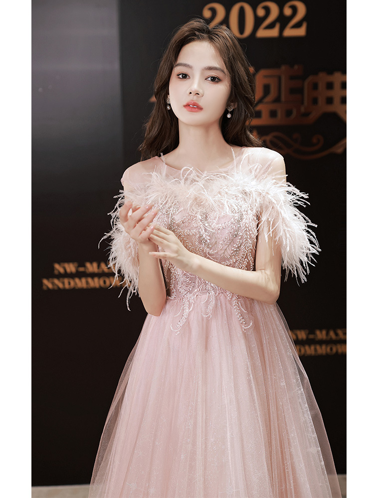 ชุดราตรี ชุดราตรีสวยหรู แบบ ทันสมัย Evening dress