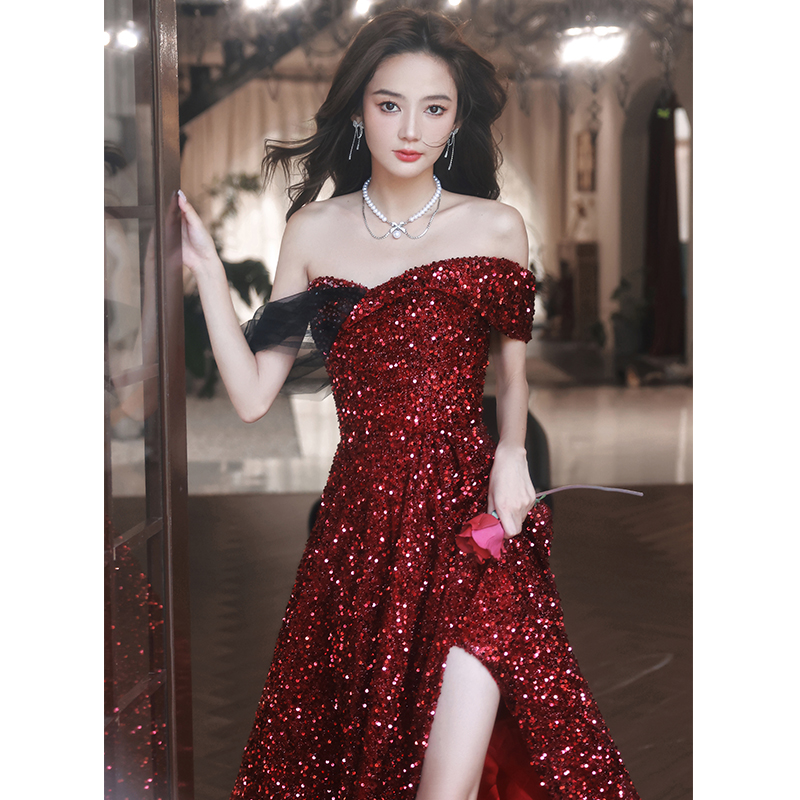 ชุดราตรี ชุดราตรีสวยหรู แบบ ทันสมัย Evening dress