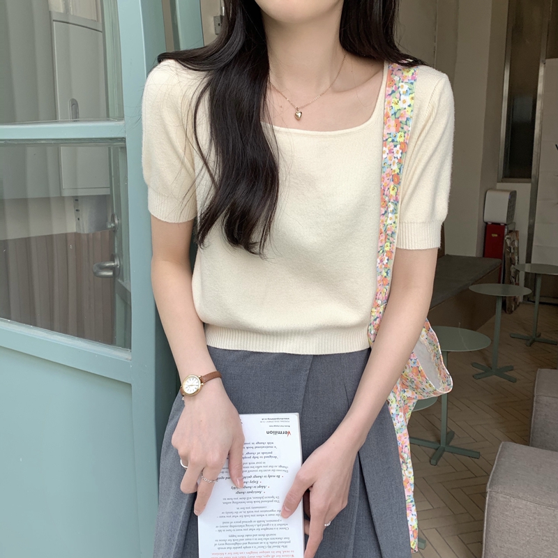 เสื้อผ้าวัยรุ่นเกาหลี เสื้อยืดวัยรุ่นผู้หญิง มีขนาด S M L XL