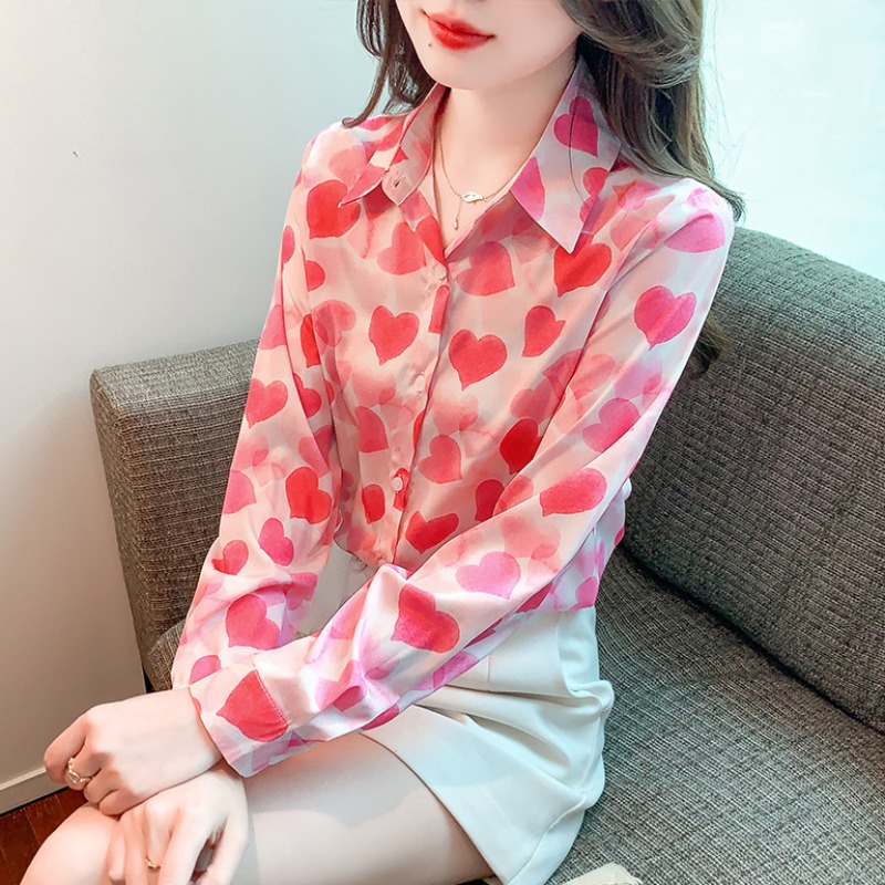 เสื้อเชิ้ตผู้หญิงแขนยาว เสื้อเชิ้ตผู้หญิงใส่ทํางาน 390 บาทต่อชิ้น ฟรีค่าจัดส่ง