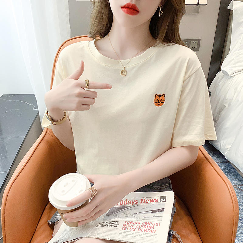 เสื้อยืดวัยรุ่นน่ารักๆ เสื้อวัยรุ่นแขนสั้น เสื้อผ้าวัยรุ่นเกาหลี แบรนด์ Wiyike