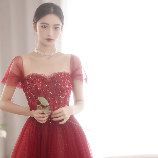 ชุดราตรี ชุดราตรีสวยหรู แบบ ทันสมัย Evening dress