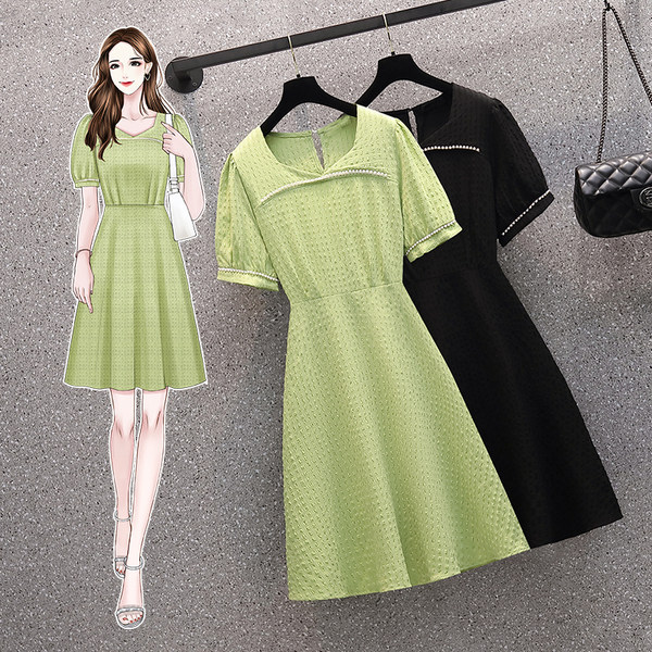 เดรสคนอ้วน เดรสสาวอวบ ชุดเดรสคนอ้วนวัยรุ่น มีสีแขียว ดำ แขนสั้น BY PLUS SIZE Girl