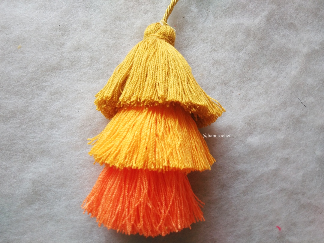 พวงกญแจพู่แขวนกระเป๋า Tassel keychains หลากสี 5.5-6 นิ้ว