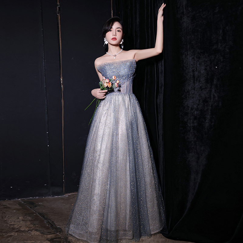 ชุดราตรี ชุดราตรีสวยหรู แบบ ทันสมัย Evening dress