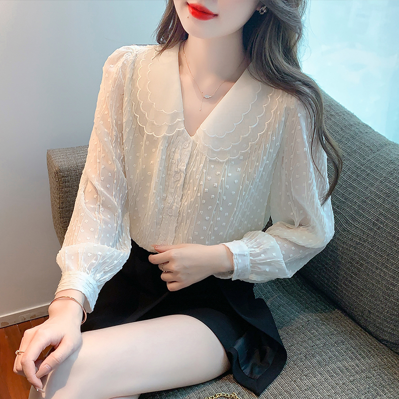 เสื้อเชิ้ตผู้หญิงแขนยาว เสื้อเชิ้ตผู้หญิงใส่ทํางาน 390 บาทต่อชิ้น ฟรีค่าจัดส่ง