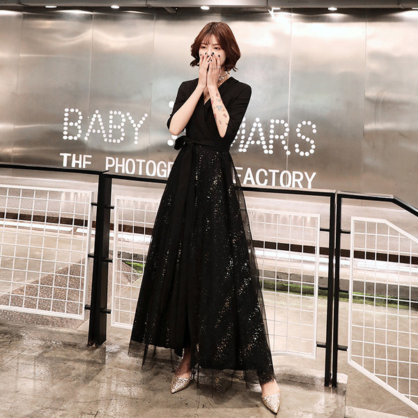 ชุดราตรี ชุดออกงาน ดีไซน์หรู แบรนด์ Angel