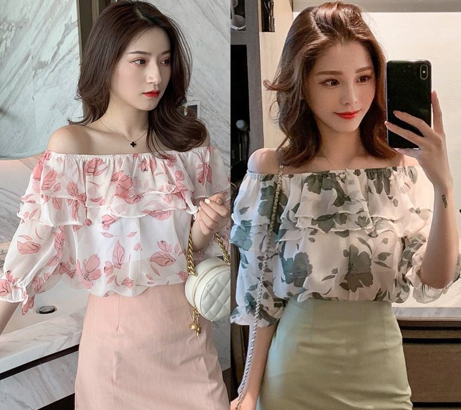 🌷 Blouse3784 เสื้อเปิดไหล่ลายดอกไม้ ดีเทลสม็อครอบบ่าแต่งระบายสุดน่ารัก แขนตุ๊กตาฟูเบาๆ เพิ่มความหวานแบบลูกคุณ