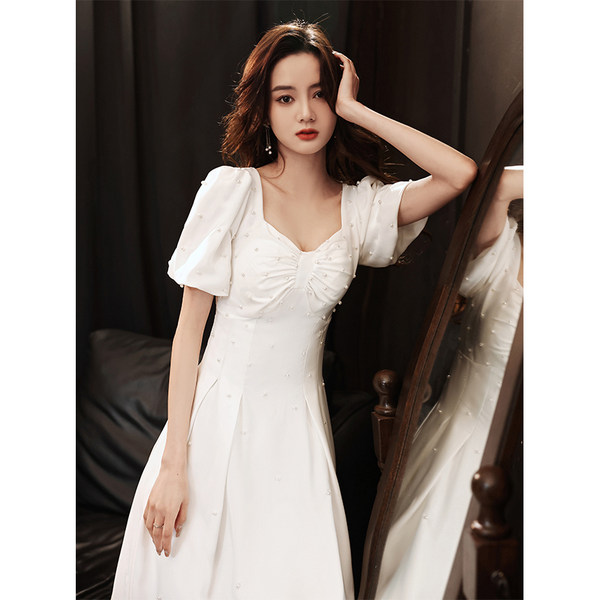 ชุดราตรี ชุดราตรีสวยหรู แบบ ทันสมัย Evening dress