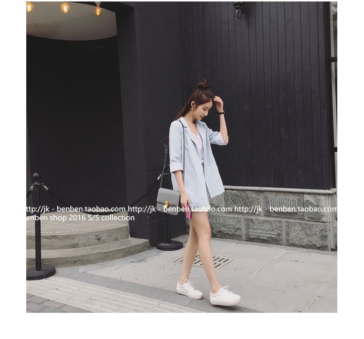 สูททรงสวย สีฟ้า เพิ่มดีเทลพับแขนลายทาง เก๋ๆ พร้อมส่ง ใส่ทำงาน เที่ยว ดูดีสุดๆ ฟ้า