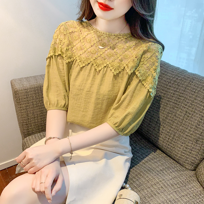 เสื้อเชิ้ตผู้หญิงแขนยาว เสื้อเชิ้ตผู้หญิงใส่ทํางาน 390 บาทต่อชิ้น ฟรีค่าจัดส่ง