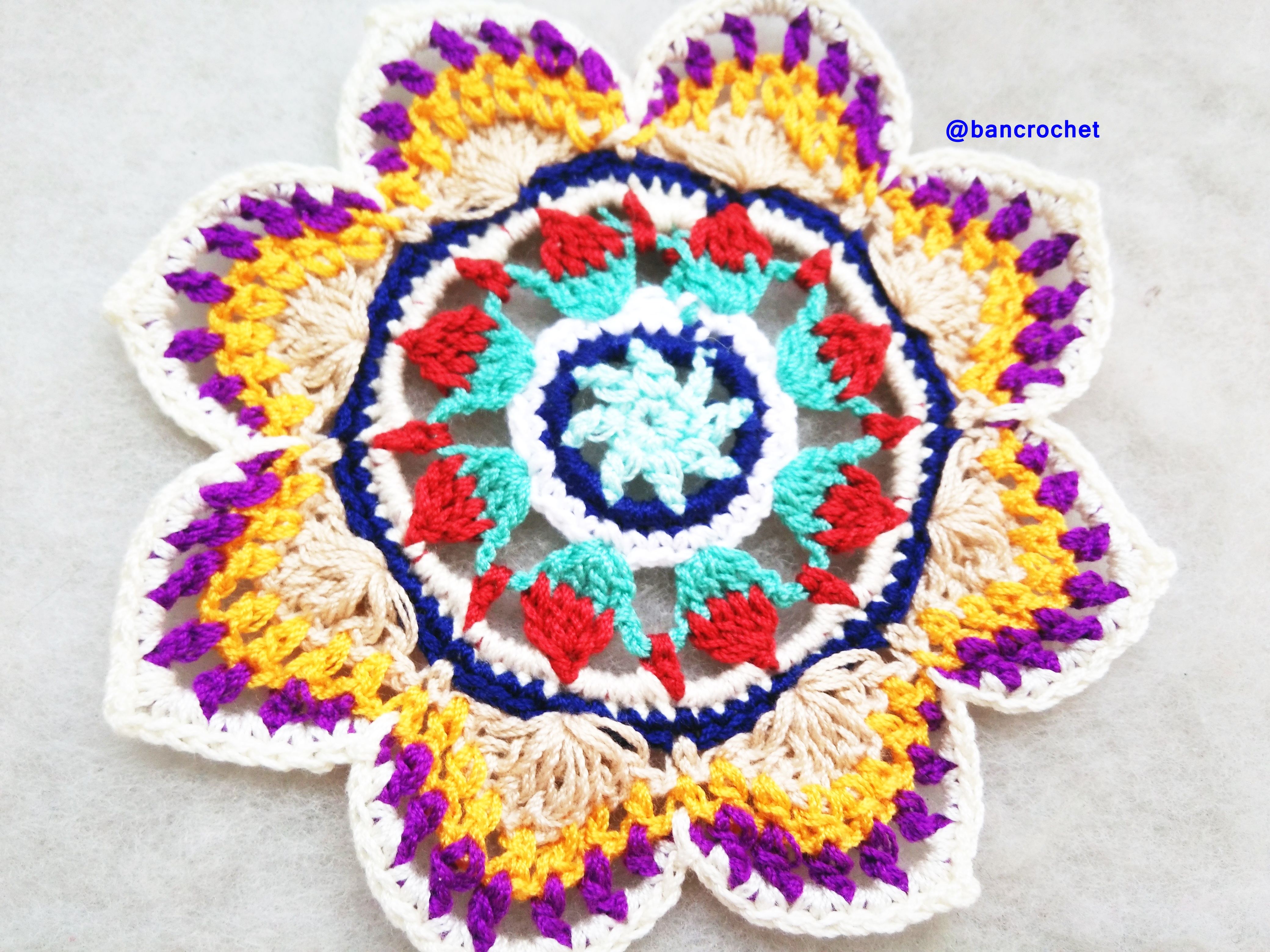 Bancrochet ที่รองแก้วถักโครเชต์ crochet coasters หลากสี 4 นิ้ว