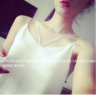 เสื้อสายเดี่ยวสุด sexy แต่งสายโชว์หลัง ผ้าชีฟอง 2 ชั้น