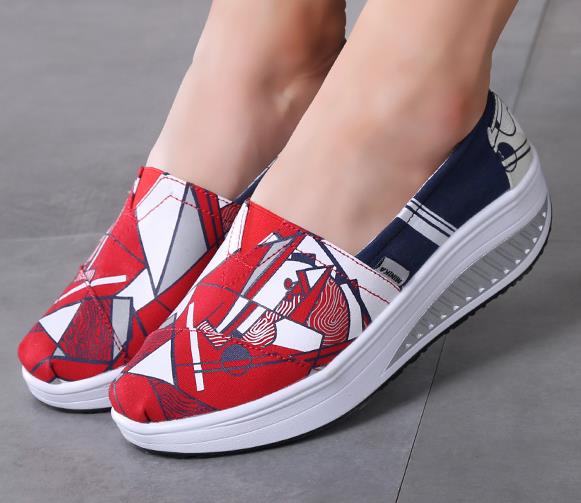 รองเท้าผ้าใบ รองเท้าลำลอง รองเท้าผ้าใบลำลอง รองเท้าแฟชั่นแบบสวม Slipper Shop
