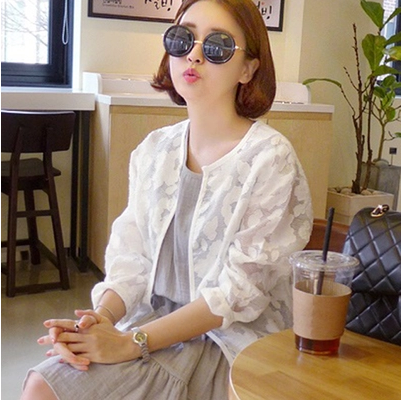 เสื้อคลุมปักลายดอกไม้หวานๆ โปร่ง แบบซีทรู น่ารักสุดๆ white