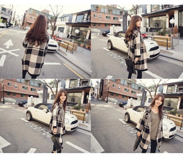 เสื้อกันหนาว ผ้าทอลายตาราง ตัวโคล่ง ทรงสวย สีครีมดำ งานดีสวยเหมือนแบบ พร้อมส่งเลยจ้า ครีมดำ